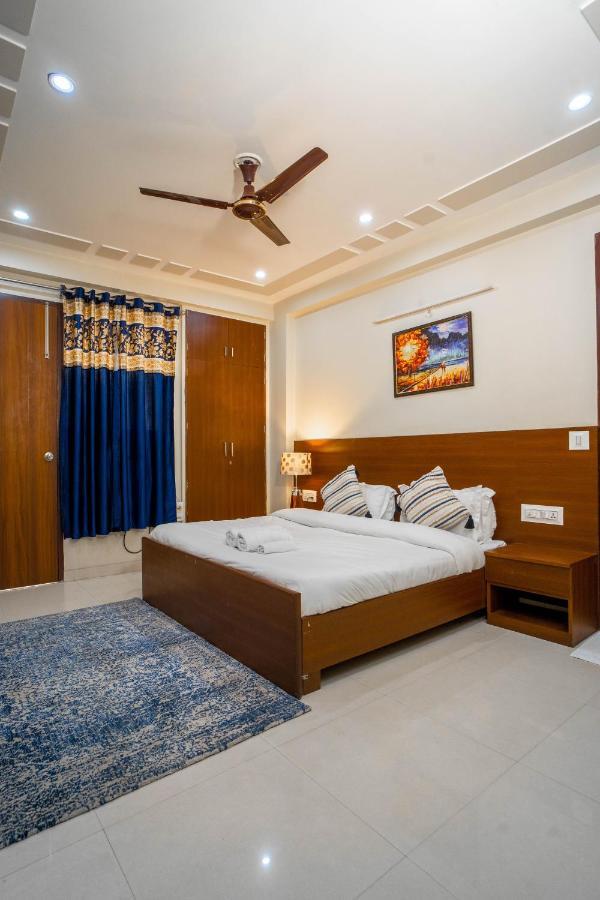 The Lodgers 2 Bhk Serviced Apartment Infront Of Artemis Hospital Gurgaon Zewnętrze zdjęcie