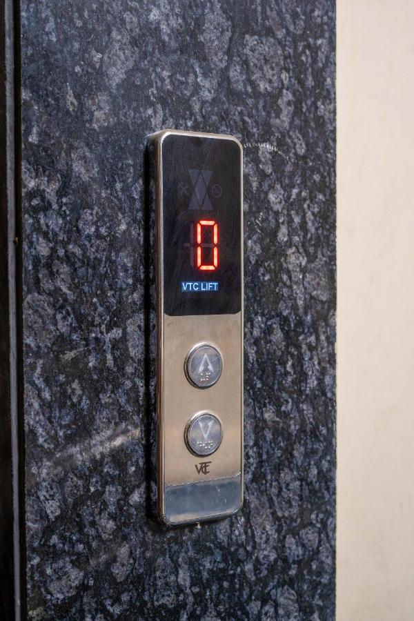 The Lodgers 2 Bhk Serviced Apartment Infront Of Artemis Hospital Gurgaon Zewnętrze zdjęcie
